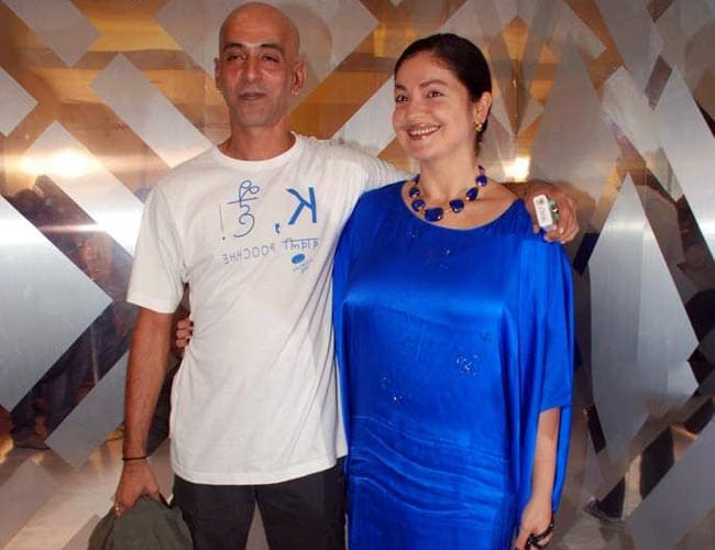 pooja bhatt and Manish Makhija